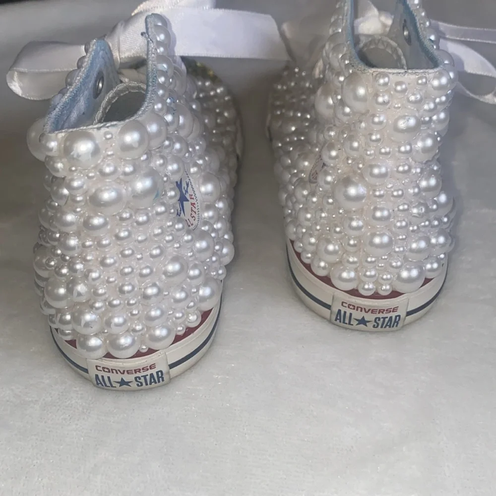 Custom Pearl & Crystal Converse toddler size 9 use gently
